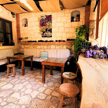 住宿加早餐酒店 Alayaz 3*