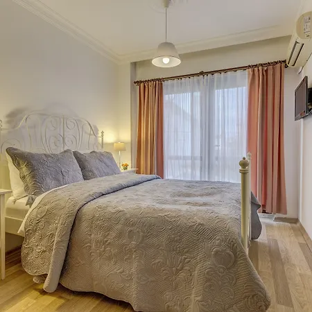 住宿加早餐酒店 Alayaz 阿拉恰特