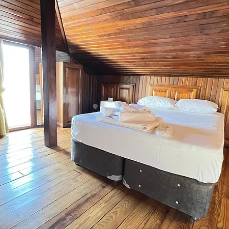 Bed & Breakfast Alayaz 3*