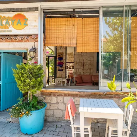 Alojamento de Acomodação e Pequeno-almoço Alayaz 3*