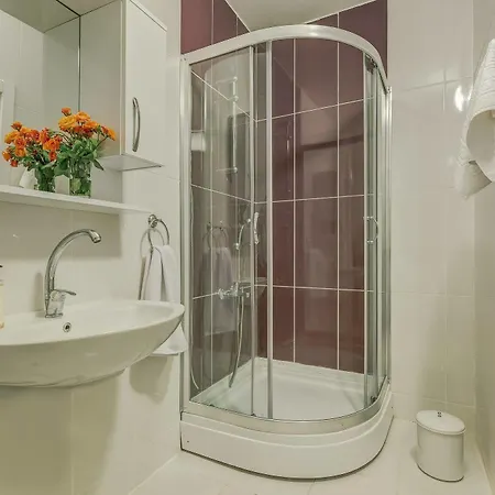 Bed & Breakfast Alayaz 3*
