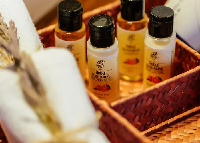 Alayaz Bed & Breakfast