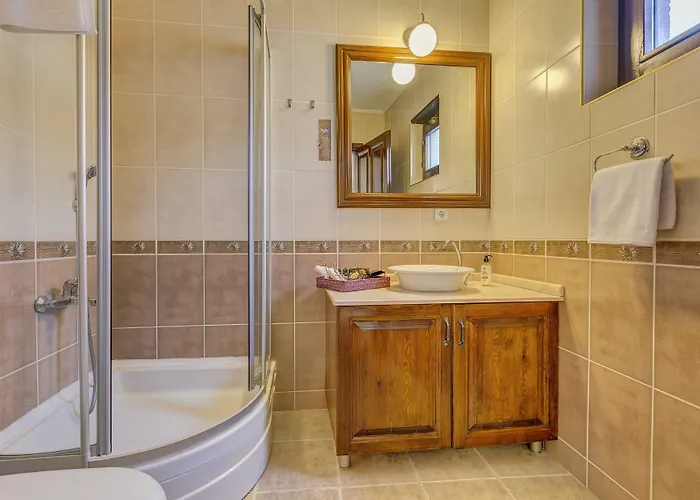 Bed & Breakfast Alayaz